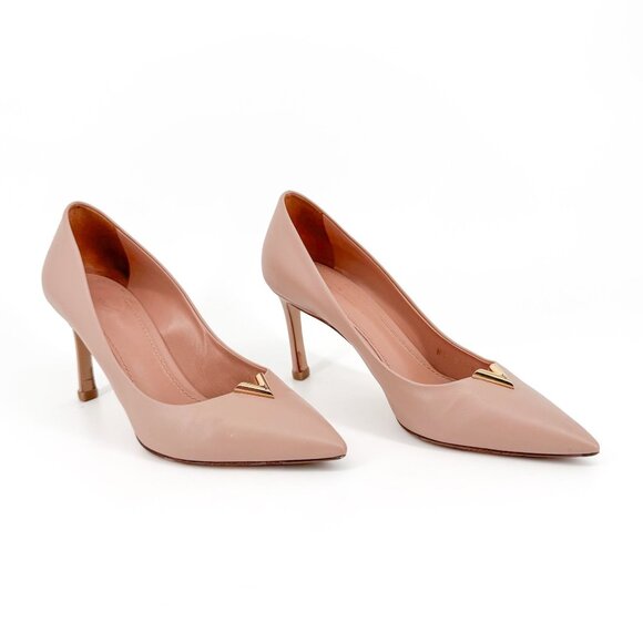 Louis Vuitton Shoes - Louis Vuitton Heartbreaker V Pumps Nude Beige Leather Size 37 US 7 High Heel